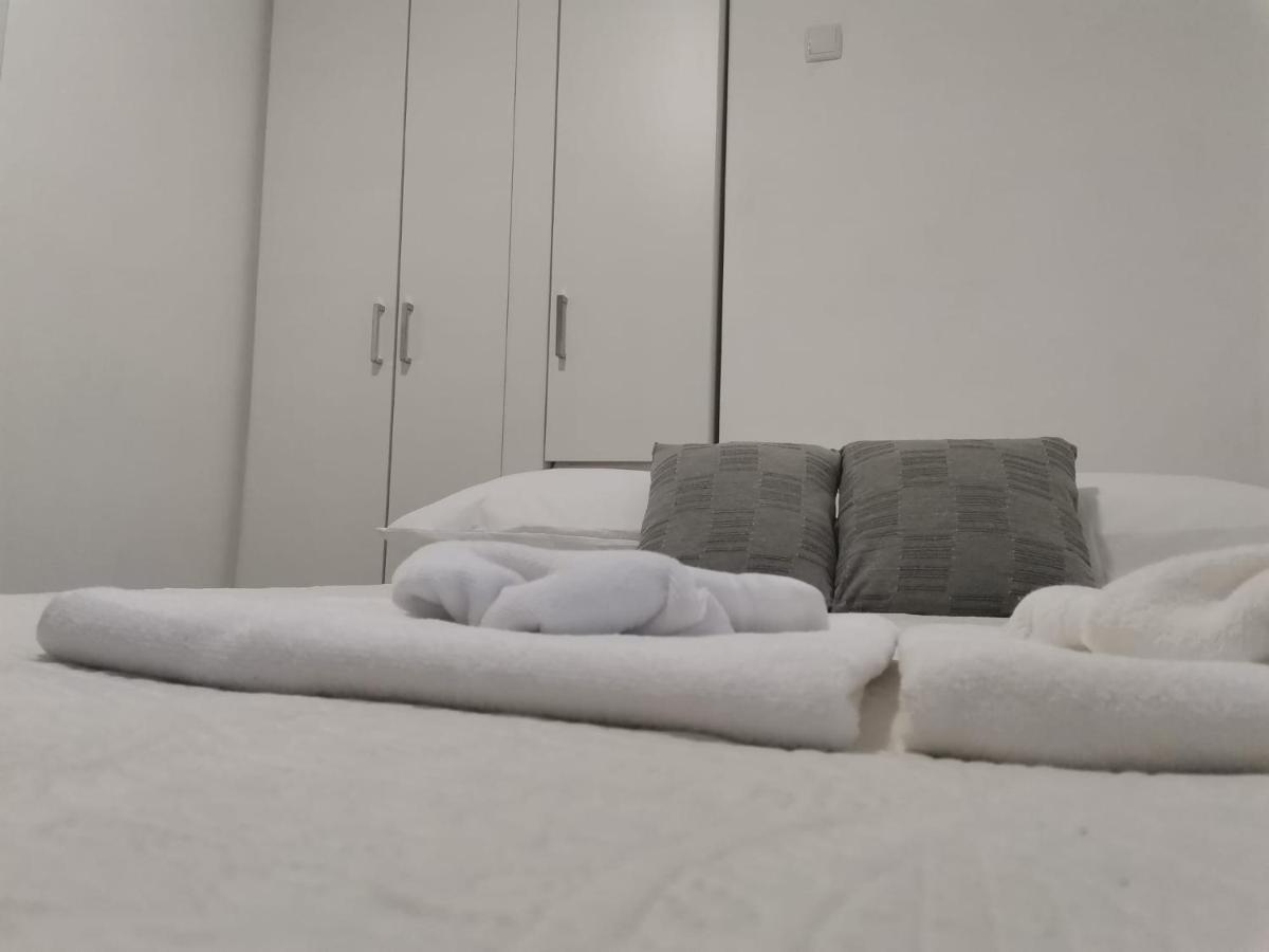 Braavos Apartments Sibenik - Free Parking - Marina 100M Kültér fotó
