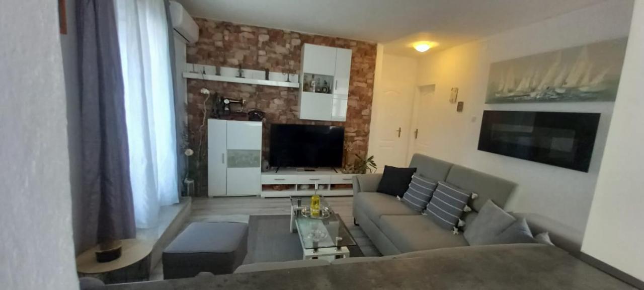 Braavos Apartments Sibenik - Free Parking - Marina 100M Kültér fotó